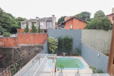 Casa à venda com 218m², 3 quartos e 2 vagas Casa à venda com 218m², 3 quartos e 2 vagasVista - Quarto 3