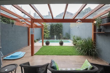 Casa à venda com 218m², 3 quartos e 2 vagas Casa à venda com 218m², 3 quartos e 2 vagasÁrea comum