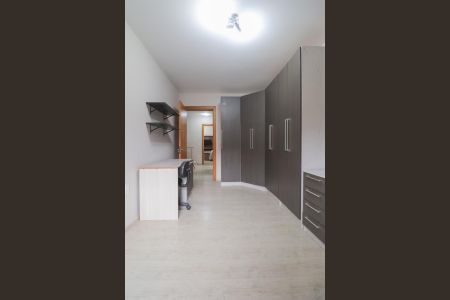 Casa à venda com 218m², 3 quartos e 2 vagas Casa à venda com 218m², 3 quartos e 2 vagasQuarto 3