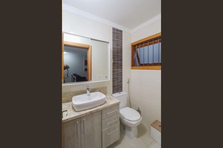 Casa à venda com 218m², 3 quartos e 2 vagas Casa à venda com 218m², 3 quartos e 2 vagasLavabo 2