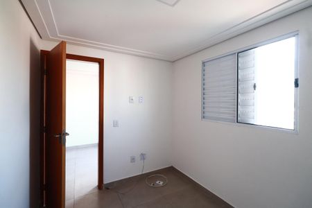 Apartamento para alugar com 46m², 2 quartos e sem vagaQuarto