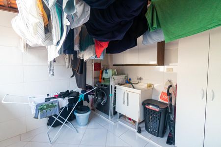 Casa à venda com 100m², 2 quartos e 1 vaga Casa à venda com 100m², 2 quartos e 1 vagaÁrea de Serviço