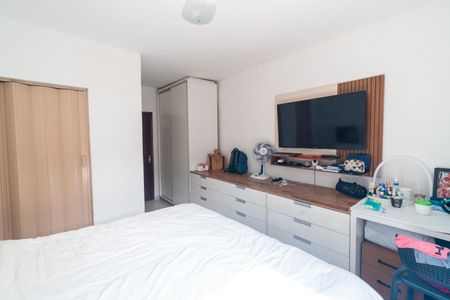 Casa à venda com 100m², 2 quartos e 1 vaga Casa à venda com 100m², 2 quartos e 1 vagaSuite