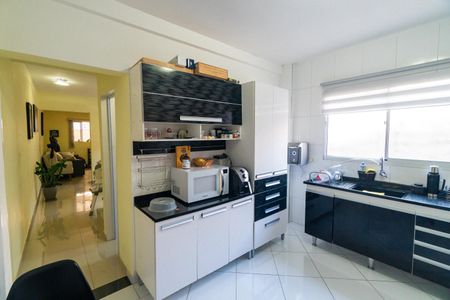 Casa à venda com 100m², 2 quartos e 1 vaga Casa à venda com 100m², 2 quartos e 1 vagaCozinha