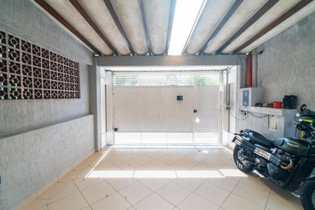 Casa à venda com 100m², 2 quartos e 1 vaga Casa à venda com 100m², 2 quartos e 1 vagaVista da Sala