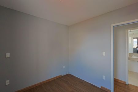 Apartamento à venda com 103m², 4 quartos e 2 vagasQuarto 1