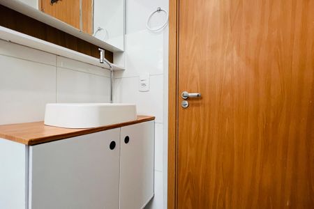 Apartamento para alugar com 48m², 2 quartos e sem vagaBanheiro