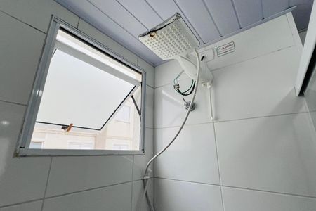 Apartamento para alugar com 48m², 2 quartos e sem vagaBanheiro