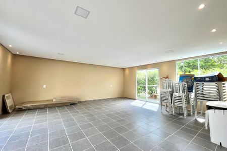 Apartamento à venda com 40m², 2 quartos e sem vaga Apartamento à venda com 40m², 2 quartos e sem vagaÁrea comum - Salão de festas