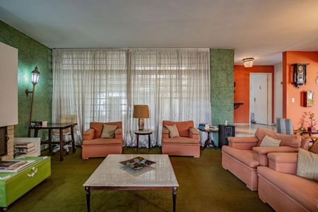 Casa à venda com 380m², 3 quartos e 6 vagas