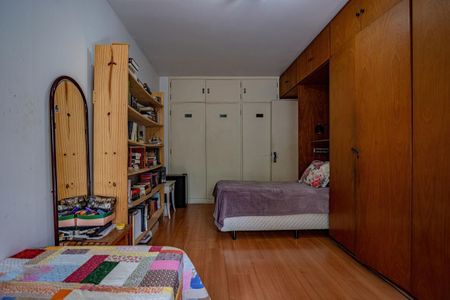 Casa à venda com 380m², 3 quartos e 6 vagas