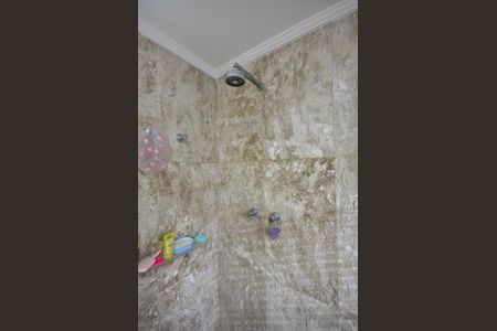 Apartamento à venda com 237m², 4 quartos e 4 vagasBanheiro Suíte 2