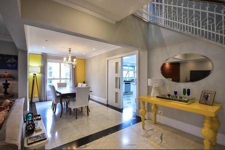 Apartamento à venda com 237m², 4 quartos e 4 vagasSala de Jantar