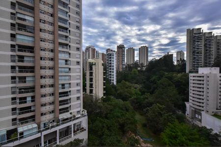 Apartamento à venda com 237m², 4 quartos e 4 vagasVista do Quarto 1