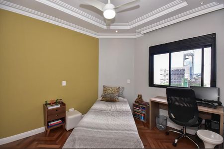 Apartamento à venda com 237m², 4 quartos e 4 vagasSuíte 1
