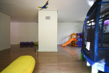 Apartamento à venda com 237m², 4 quartos e 4 vagasBrinquedoteca
