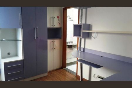 Casa à venda com 165m², 3 quartos e 3 vagas