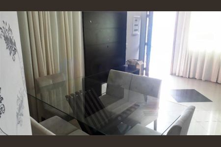 Casa à venda com 165m², 3 quartos e 3 vagas
