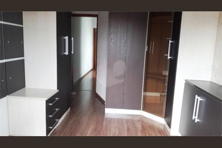 Casa à venda com 165m², 3 quartos e 3 vagas