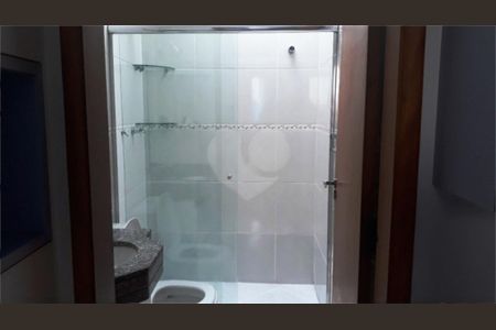 Casa à venda com 165m², 3 quartos e 3 vagas