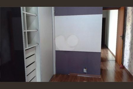 Casa à venda com 165m², 3 quartos e 3 vagas