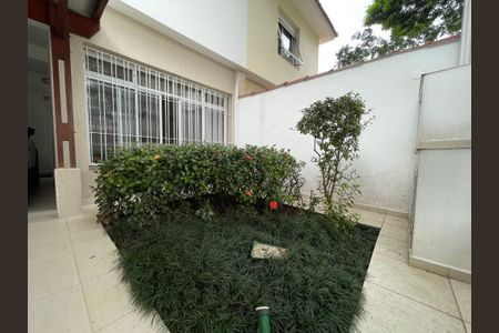 Casa à venda com 200m², 3 quartos e 2 vagasJardim