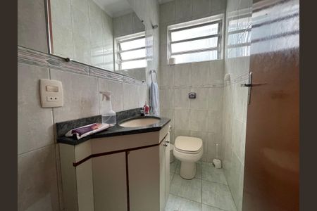 Casa à venda com 200m², 3 quartos e 2 vagasBanheiro Social 2