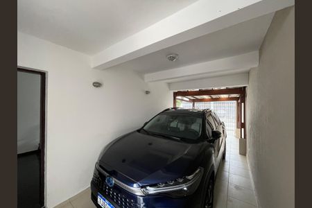 Casa à venda com 200m², 3 quartos e 2 vagasGaragem