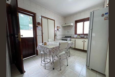 Casa à venda com 200m², 3 quartos e 2 vagasCozinha