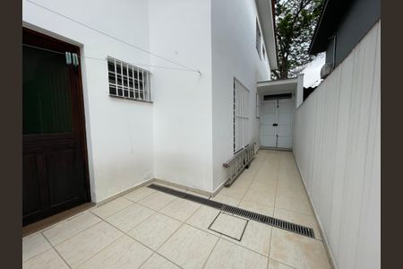 Casa à venda com 200m², 3 quartos e 2 vagasQuintal