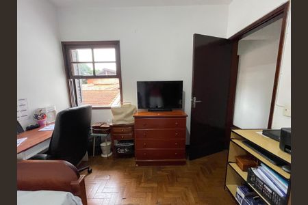 Casa à venda com 200m², 3 quartos e 2 vagasQuarto 1