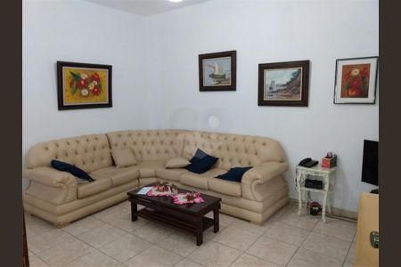 Casa à venda com 150m², 2 quartos e 3 vagas