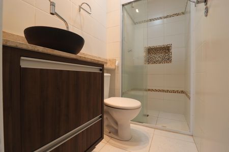 Apartamento à venda com 68m², 3 quartos e 1 vagaBanheiro Social