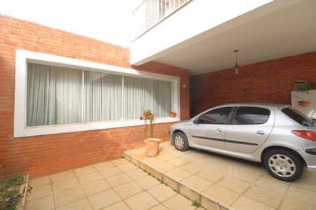 Casa à venda com 220m², 3 quartos e 2 vagasÁrea comum