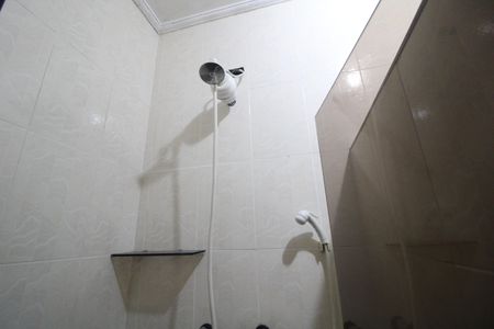 Casa à venda com 220m², 3 quartos e 2 vagasBanheiro  2