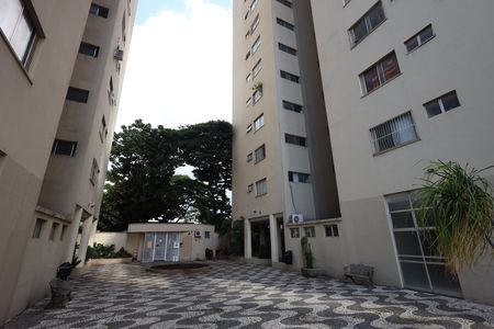 Apartamento para alugar com 60m², 2 quartos e 1 vagaÁrea comum