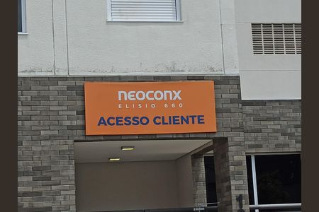 Apartamento à venda com 38m², 2 quartos e 2 vagas Apartamento à venda com 38m², 2 quartos e 2 vagasFachada