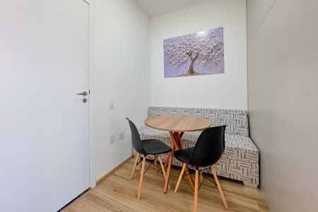 Studio para alugar com 28m², 1 quarto e sem vaga Studio para alugar com 28m², 1 quarto e sem vagaStudio