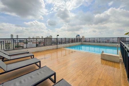 Studio para alugar com 28m², 1 quarto e sem vaga Studio para alugar com 28m², 1 quarto e sem vagaPiscina