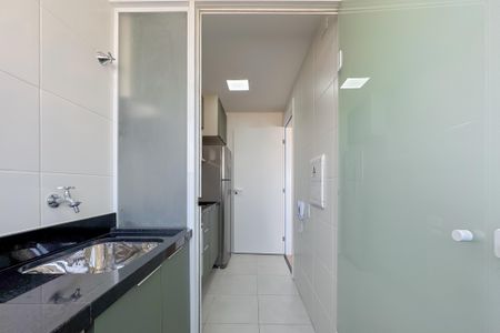 Studio para alugar com 28m², 1 quarto e sem vaga Studio para alugar com 28m², 1 quarto e sem vagaÁrea de Serviço
