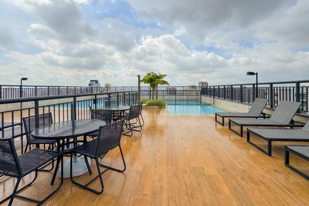 Studio para alugar com 28m², 1 quarto e sem vaga Studio para alugar com 28m², 1 quarto e sem vagaPiscina