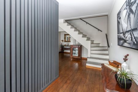 Casa à venda com 140m², 3 quartos e 2 vagasSala