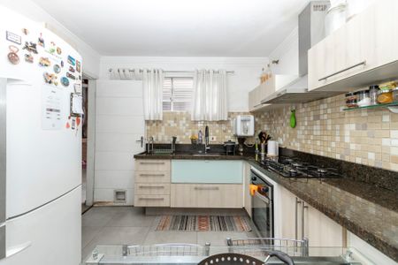 Casa à venda com 140m², 3 quartos e 2 vagasCozinha