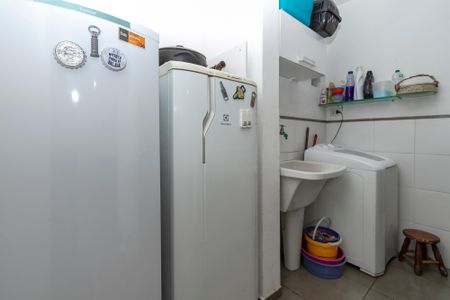 Casa à venda com 140m², 3 quartos e 2 vagasÁrea de Serviço