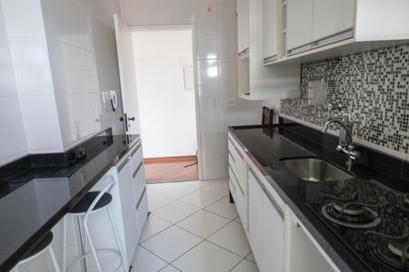 Apartamento à venda com 72m², 3 quartos e 1 vaga Apartamento à venda com 72m², 3 quartos e 1 vagaCozinha