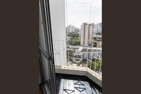Apartamento à venda com 72m², 3 quartos e 1 vaga Apartamento à venda com 72m², 3 quartos e 1 vagaSacada