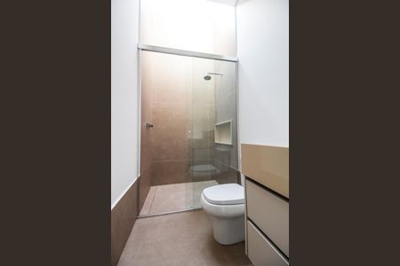 Casa à venda com 537m², 5 quartos e 4 vagas Casa à venda com 537m², 5 quartos e 4 vagasBanheiro da Suíte 3