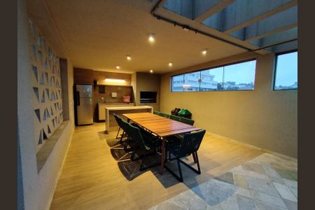 Apartamento à venda com 94m², 2 quartos e 2 vagas Apartamento à venda com 94m², 2 quartos e 2 vagasÁrea comum - Churrasqueira