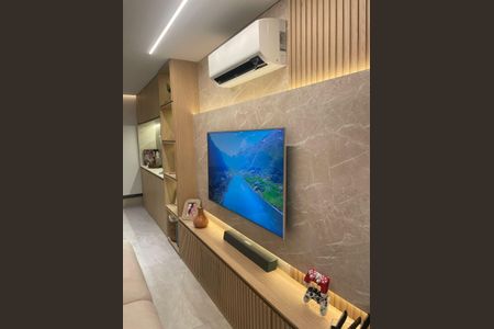 Apartamento à venda com 94m², 2 quartos e 2 vagas Apartamento à venda com 94m², 2 quartos e 2 vagasSala