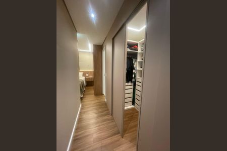 Apartamento à venda com 94m², 2 quartos e 2 vagas Apartamento à venda com 94m², 2 quartos e 2 vagasSuíte